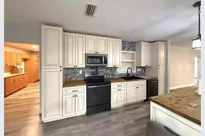 22508 Bolanos Court, Port Charlotte, FL 33952 - Photo 10