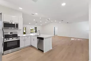 11041 SE 174th Loop, Summerfield, FL 34491 - Photo 16