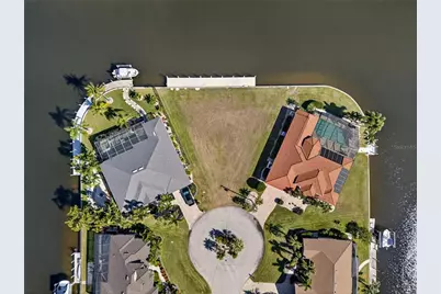 402 Valletta Court, Punta Gorda, FL 33950 - Photo 6