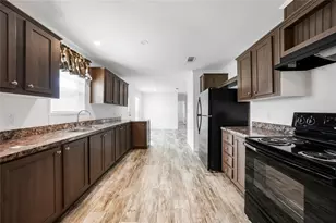 1704 S W Clover Dr, Arcadia, FL 34266 - Photo 4