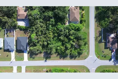 197 Cougar Way, Rotonda West, FL 33947 - Photo 2