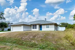 18388 Robinson Ave, Port Charlotte, FL 33948 - Photo 36