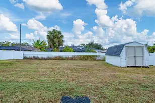 18388 Robinson Ave, Port Charlotte, FL 33948 - Photo 14