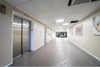 3949 Evans Avenue #302, Fort Myers, FL 33901 - Photo 4