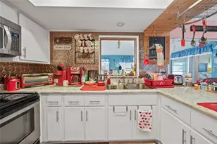 2555 Baltic Ave, Port Charlotte, FL 33952 - Photo 8