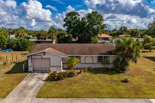 2158 Beacon Dr, Port Charlotte, FL 33952 - Photo 2