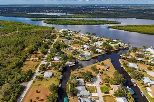 28427 Sabal Palm Dr, Punta Gorda, FL 33982 - Photo 2