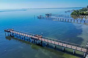 650 Pinellas Point Dr S, Saint Petersburg, FL 33705 - Photo 42