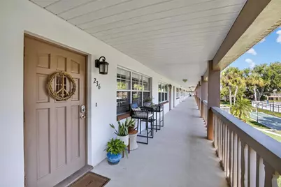 650 Pinellas Point Drive S #236, Saint Petersburg, FL 33705 - Photo 1