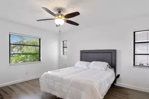 1236 Fleetwood Dr NW, Port Charlotte, FL 33948 - Photo 4