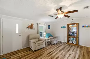 15 N Cardinal, Punta Gorda, FL 33950 - Photo 6