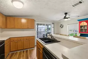 15 N Cardinal, Punta Gorda, FL 33950 - Photo 12