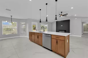 2247 Hamburg Ln, Punta Gorda, FL 33983 - Photo 8