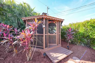 18097 Brazil Ave, Port Charlotte, FL 33948 - Photo 32