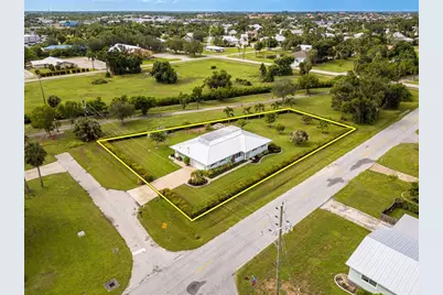 405 W Charlotte Avenue, Punta Gorda, FL 33950 - Photo 18