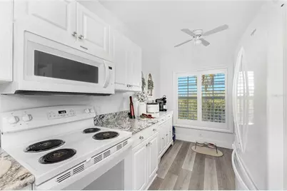 2140 Heron Lake Drive #302, Punta Gorda, FL 33983 - Photo 6