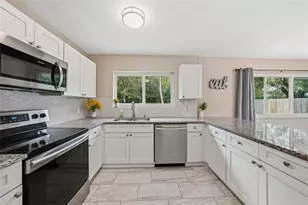 2341 Granadeer St, Port Charlotte, FL 33948 - Photo 4