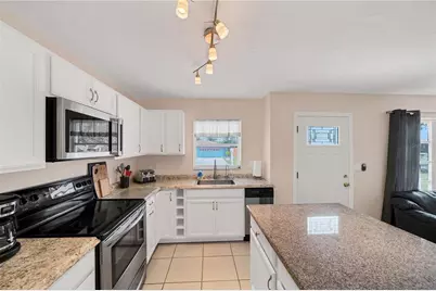 881 Polaris Road, Venice, FL 34293 - Photo 8