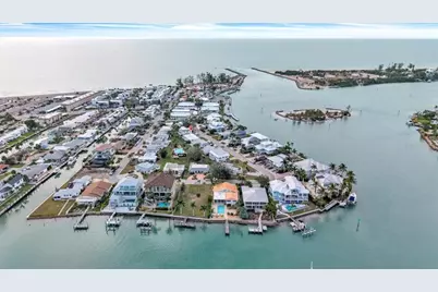 904 Inlet Circle, Venice, FL 34285 - Photo 1