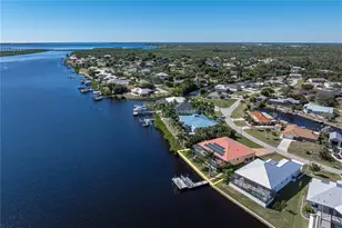 3572 Peace River Dr, Punta Gorda, FL 33983 - Photo 14