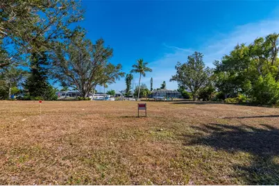 165 Small Street SE, Port Charlotte, FL 33952 - Photo 10