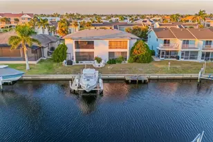 1432 Mediterranean Dr, Punta Gorda, FL 33950 - Photo 10