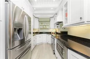 25188 Marion Ave, Punta Gorda, FL 33950 - Photo 10