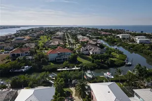 1316 Apollo Beach Blvd S, Apollo Beach, FL 33572 - Photo 4