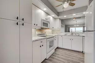 5800 Sabal Trace Dr, North Port, FL 34287 - Photo 14