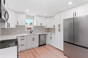 2516 W Kirby St, Tampa, FL 33614 - Photo 12