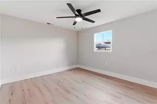 2516 W Kirby St, Tampa, FL 33614 - Photo 20