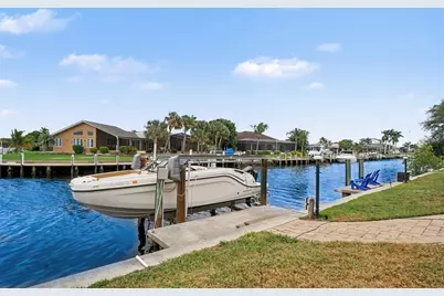 100 Colony Point Drive, Punta Gorda, FL 33950 - Photo 28