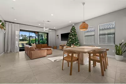 10661 Essex Square Boulevard, Fort Myers, FL 33913 - Photo 8