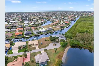 1247 Pine Siskin Drive, Punta Gorda, FL 33950 - Photo 4