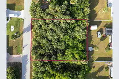 18699 Ashcroft Circle, Port Charlotte, FL 33948 - Photo 2