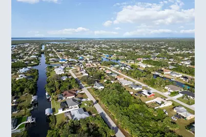 18699 Ashcroft Circle, Port Charlotte, FL 33948 - Photo 8