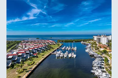 3230 South Shore Drive #33B, Punta Gorda, FL 33955 - Photo 4