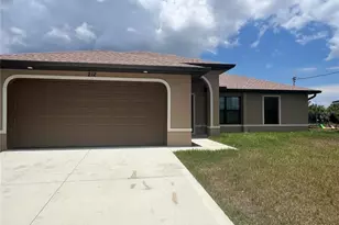 212 Day Break Cir, Port Charlotte, FL 33954 - Photo 2