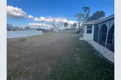 22328 Yonkers Avenue, Port Charlotte, FL 33952 - Photo 24