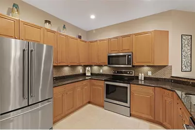 240 West End Drive #522, Punta Gorda, FL 33950 - Photo 4