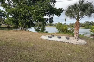 947 Shasta Rd, Venice, FL 34293 - Photo 8