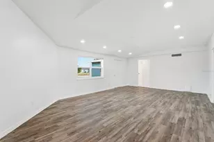 111 Francis Dr NE, Port Charlotte, FL 33952 - Photo 6