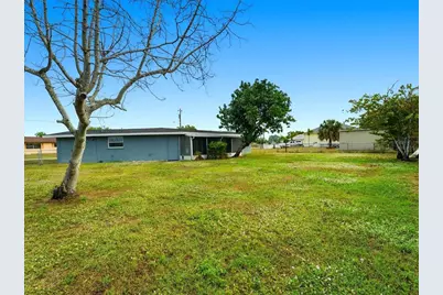 111 Francis Drive NE, Port Charlotte, FL 33952 - Photo 26