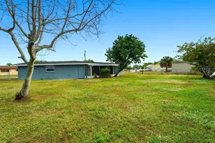 111 Francis Dr NE, Port Charlotte, FL 33952 - Photo 26