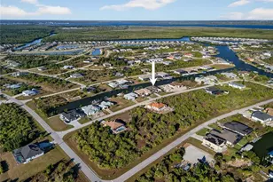 15060 Aquarius Cir, Port Charlotte, FL 33981 - Photo 4