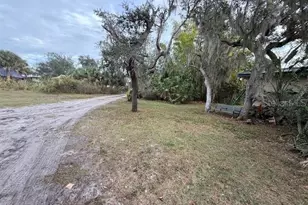 29199 Livingston Dr, Punta Gorda, FL 33982 - Photo 26