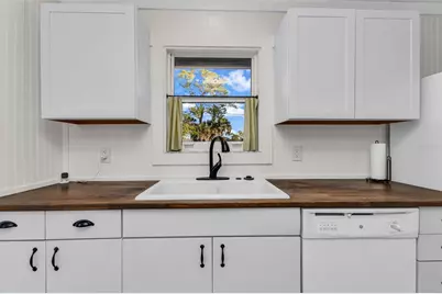 15168 Chamberlain Boulevard, Port Charlotte, FL 33953 - Photo 14