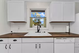 15168 Chamberlain Blvd, Port Charlotte, FL 33953 - Photo 14