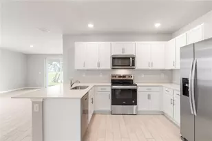 9410 Sunbeam Cir, Punta Gorda, FL 33950 - Photo 10