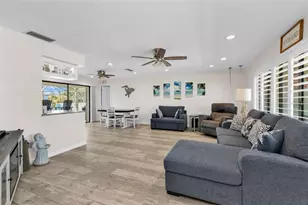 301 Delido Ct, Punta Gorda, FL 33950 - Photo 8